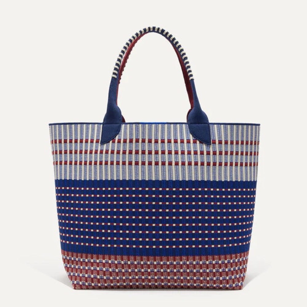Rothy’s lightweight Vogue tote